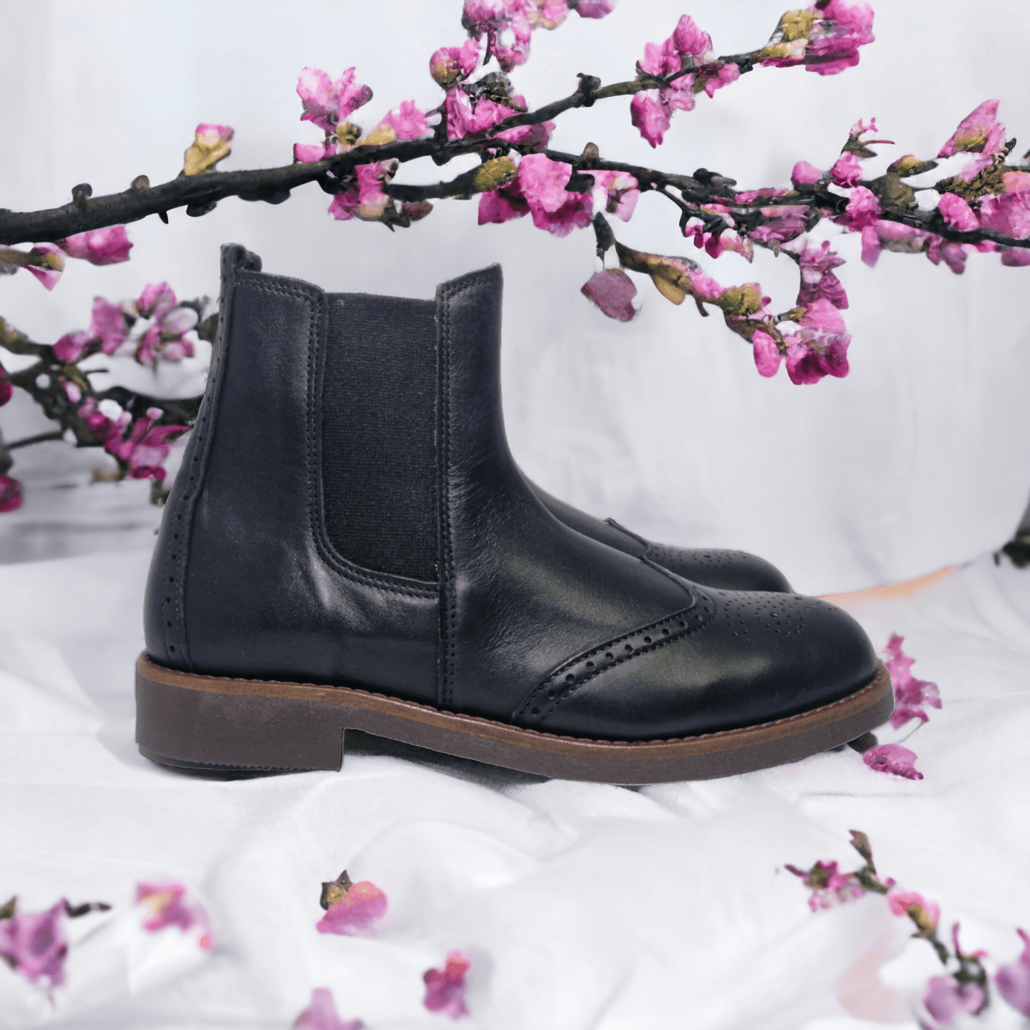 Chelsea Women Boots - OldMulla - Boots Store, Handmade By George Family