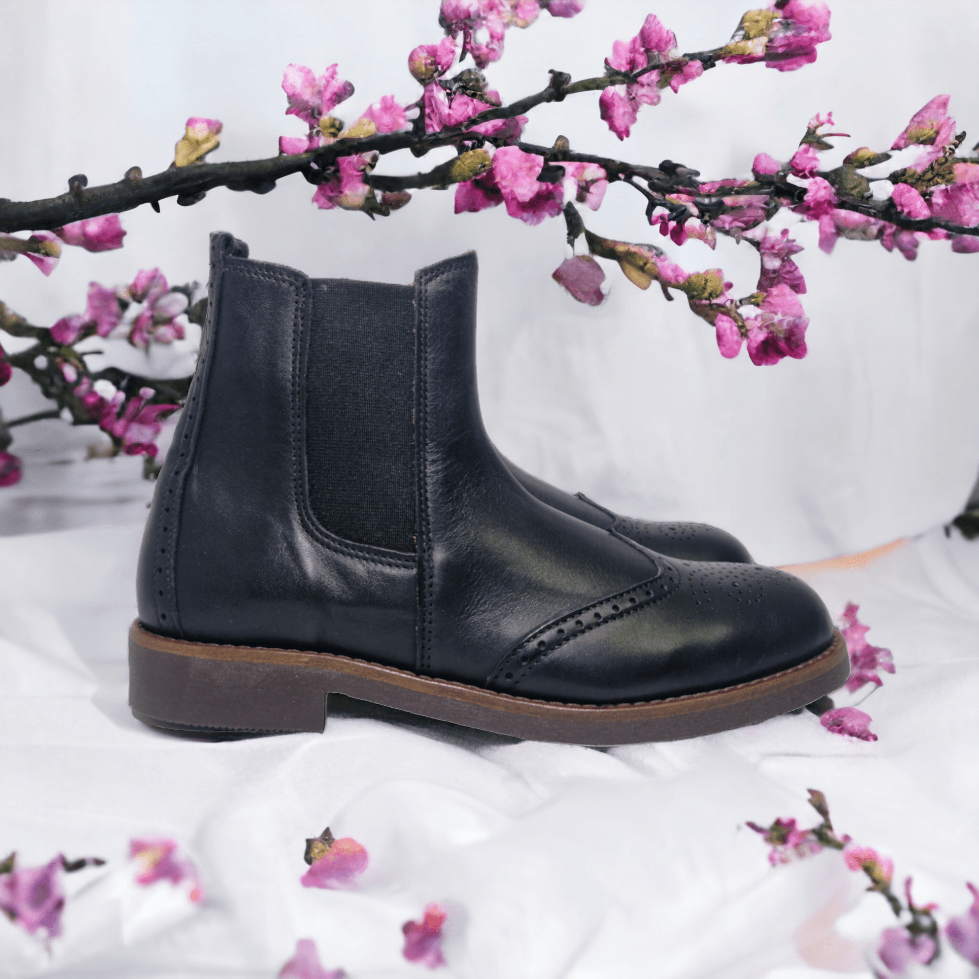 Chelsea Women Boots - OldMulla - Boots Store, Handmade By George Family