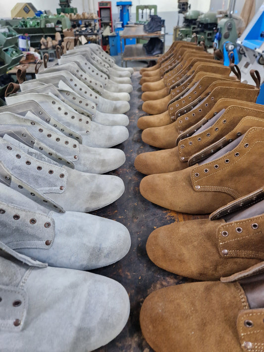 Descubre las Mejores Botas de Hombre para 2025: Tendencias, Consejos y Estilos Atemporales